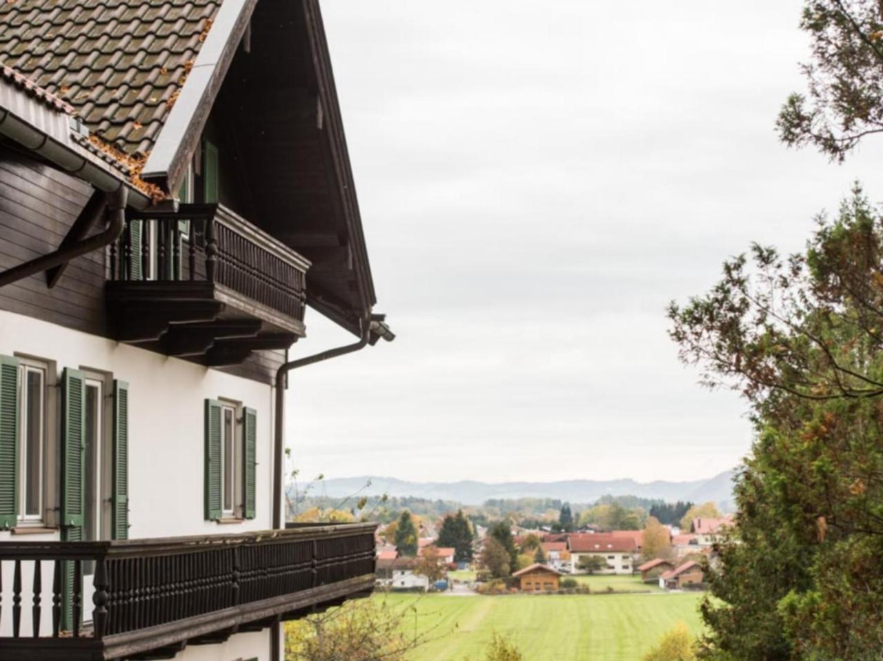 Villa Sawallisch กราสเซา ภายนอก รูปภาพ